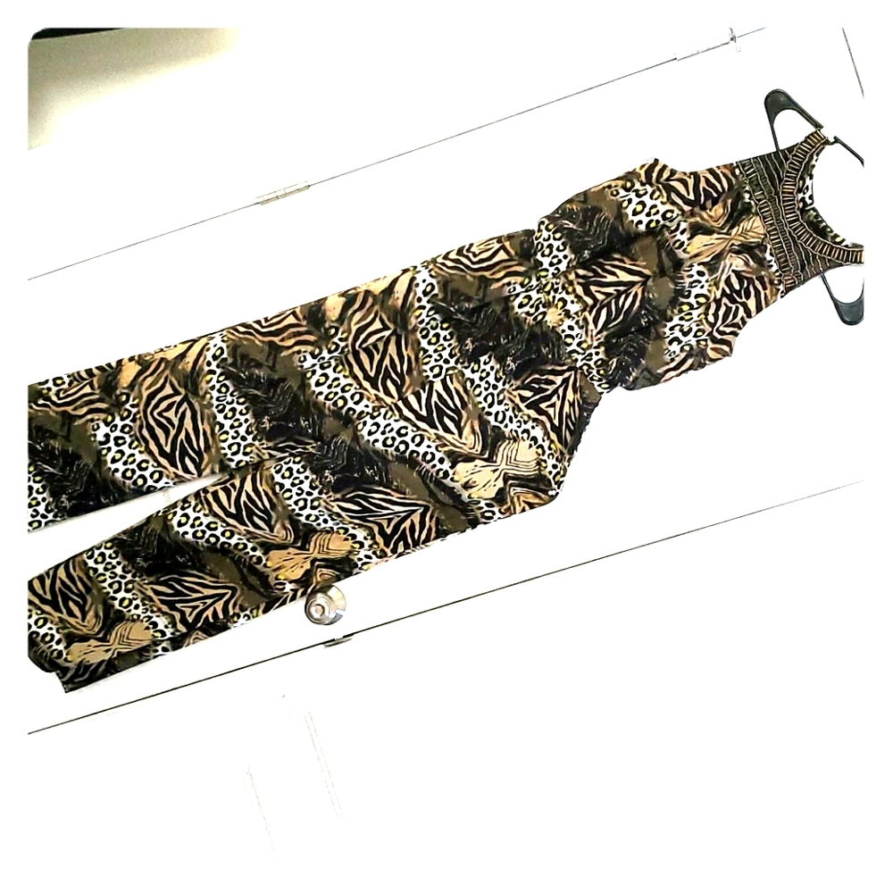 Safari jumper